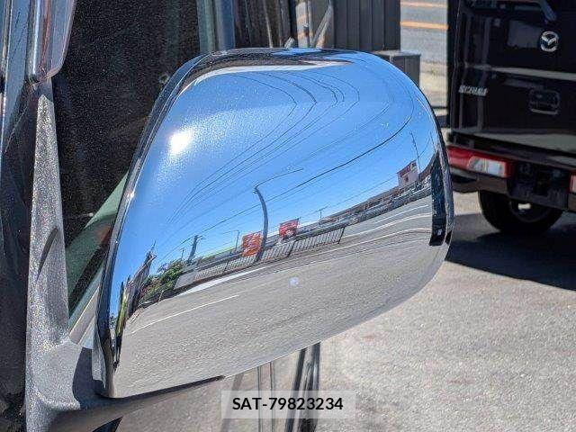 Toyota HIACE VAN 2011-09 7226208-24