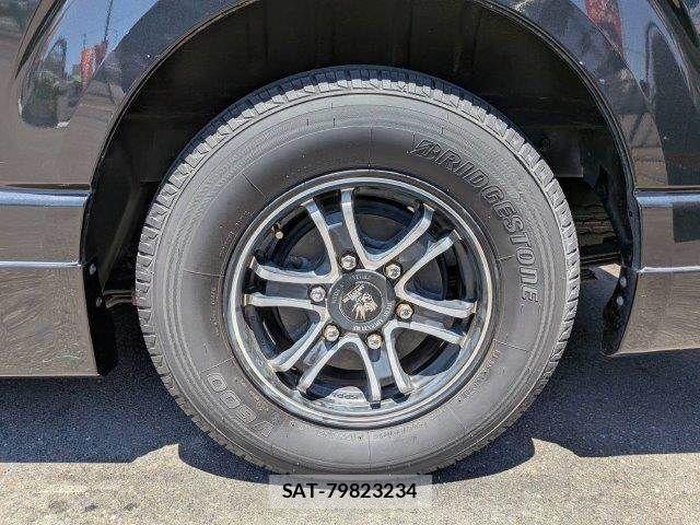 Toyota HIACE VAN 2011-09 7226208-27