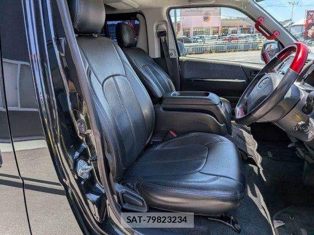 Toyota HIACE VAN 2011-09 7226208-6