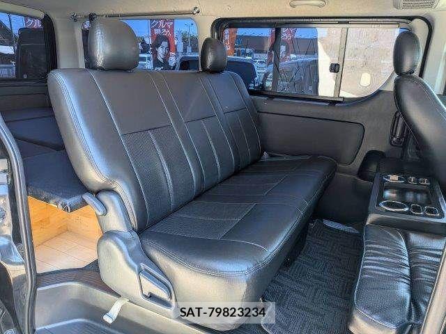 Toyota HIACE VAN 2011-09 7226208-7