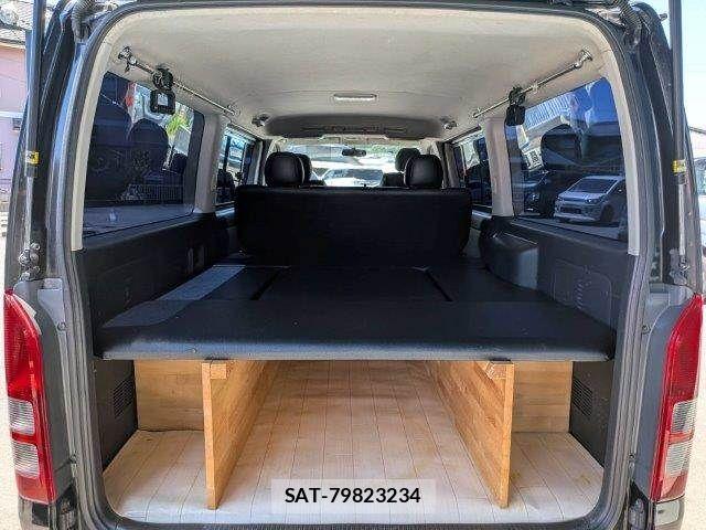 Toyota HIACE VAN 2011-09 7226208-8