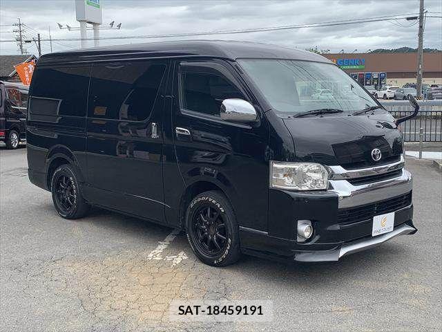 Toyota HIACE VAN 2008-12 7226207-15