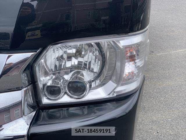 Toyota HIACE VAN 2008-12 7226207-21