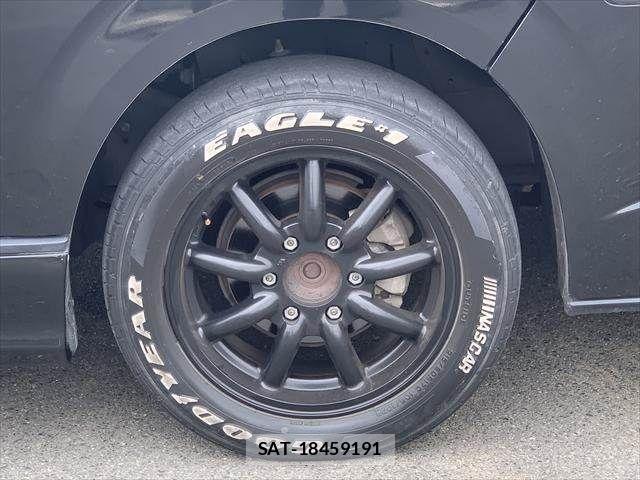 Toyota HIACE VAN 2008-12 7226207-29