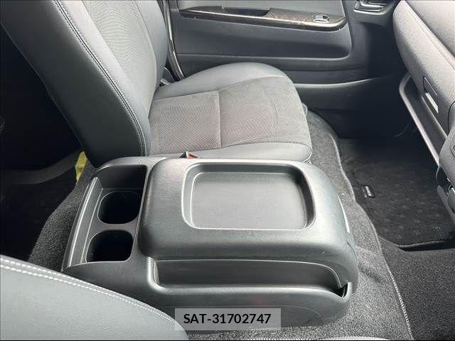 Toyota HIACE VAN 2023-11 7226266-17