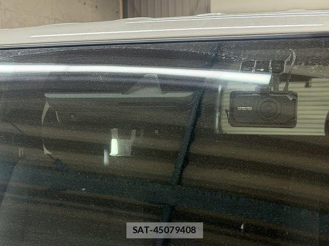 Toyota HIACE VAN 2026-01 7226274-17