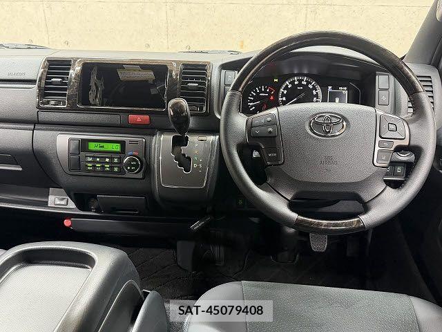 Toyota HIACE VAN 2026-01 7226274-1