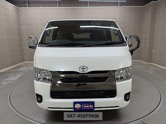 Toyota HIACE VAN 2026-01 7226274-3