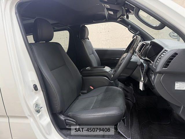 Toyota HIACE VAN 2026-01 7226274-5