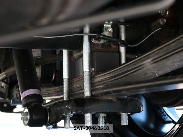 Toyota HIACE VAN 2025-01 7226269-12