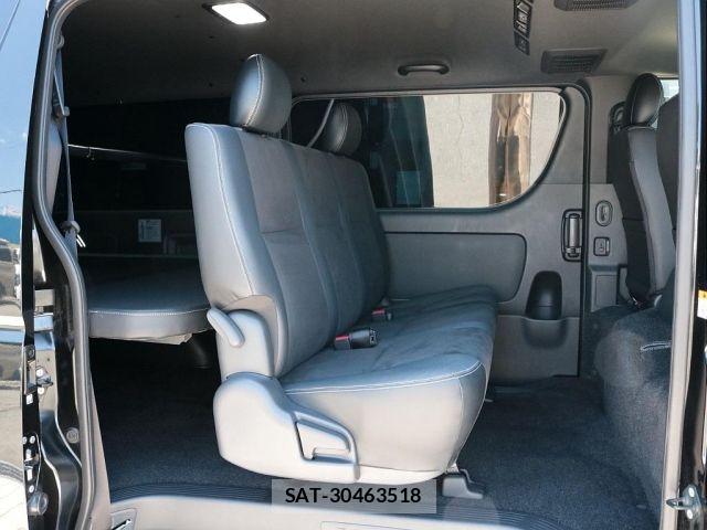 Toyota HIACE VAN 2025-01 7226269-18