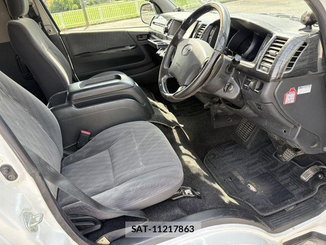 Toyota HIACE VAN 2011-11 7226206-11