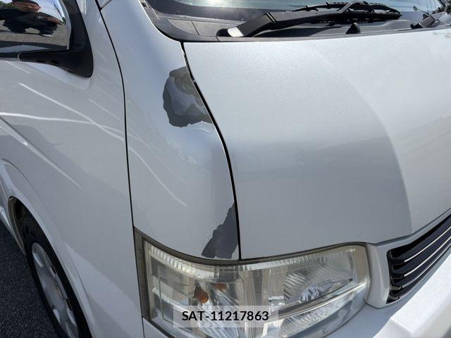 Toyota HIACE VAN 2011-11 7226206-16