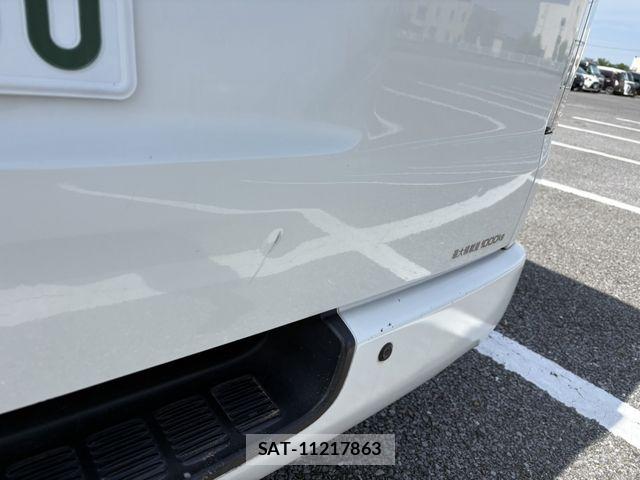 Toyota HIACE VAN 2011-11 7226206-19
