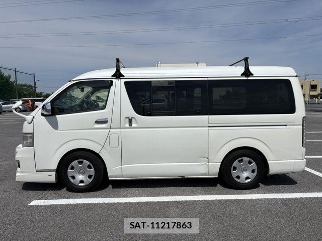 Toyota HIACE VAN 2011-11 7226206-2