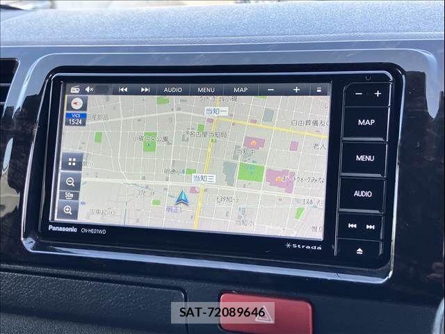 Toyota HIACE VAN 2022-12 7226259-4