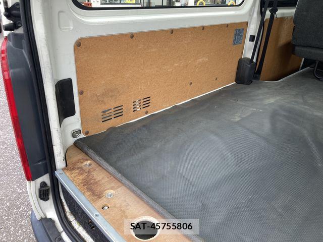 Toyota HIACE VAN 2019-06 7226229-10