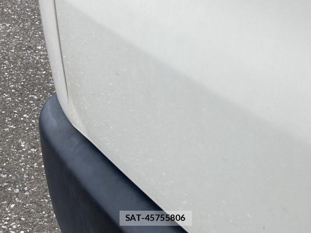 Toyota HIACE VAN 2019-06 7226229-14