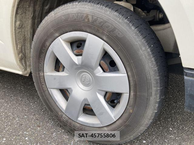 Toyota HIACE VAN 2019-06 7226229-18