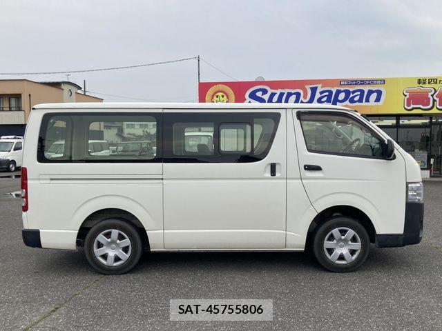 Toyota HIACE VAN 2019-06 7226229-25