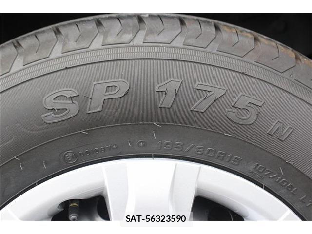Toyota HIACE VAN 2015-04 7226220-29