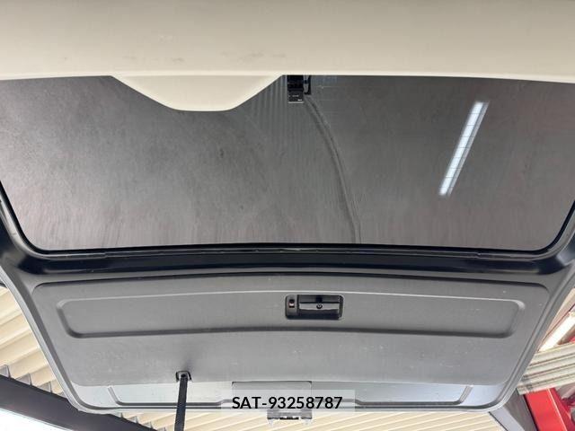 Toyota HIACE VAN 2016-09 7226223-12