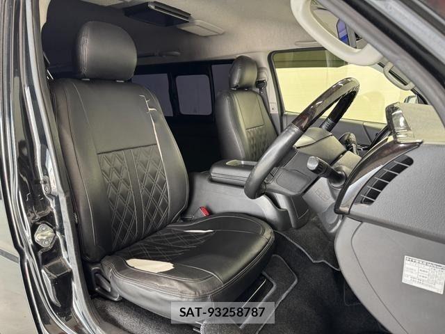 Toyota HIACE VAN 2016-09 7226223-8