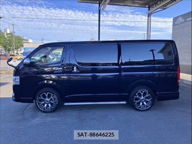Toyota HIACE VAN 2019-07 7226228-13