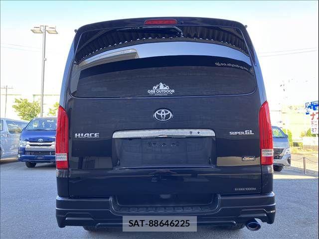 Toyota HIACE VAN 2019-07 7226228-2