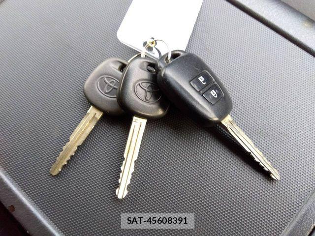 Toyota HIACE VAN 2017-05 7226222-10