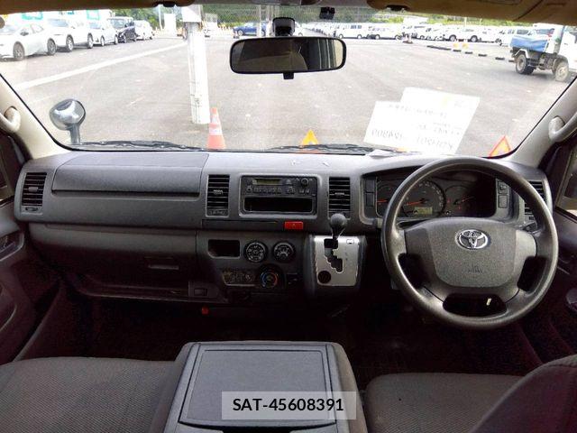 Toyota HIACE VAN 2017-05 7226222-1