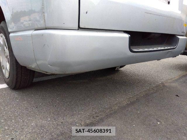 Toyota HIACE VAN 2017-05 7226222-11