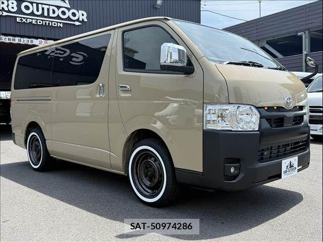 Toyota HIACE VAN 2026-04 7226278-10