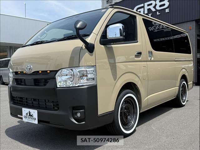 Toyota HIACE VAN 2026-04 7226278-11