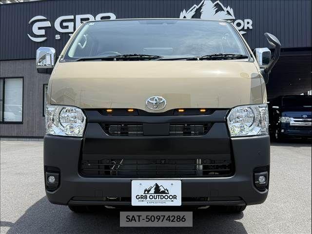 Toyota HIACE VAN 2026-04 7226278-1