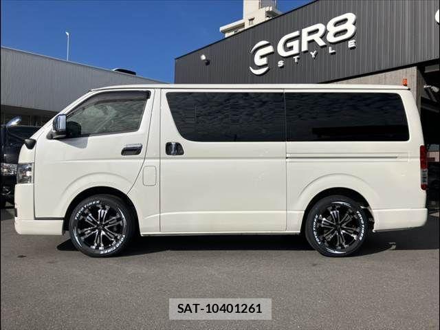 Toyota HIACE VAN 2022-12 7226258-13