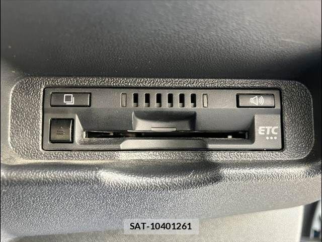 Toyota HIACE VAN 2022-12 7226258-16