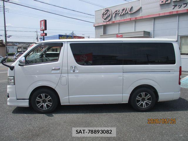 Toyota HIACE VAN 2012-06 7226211-4