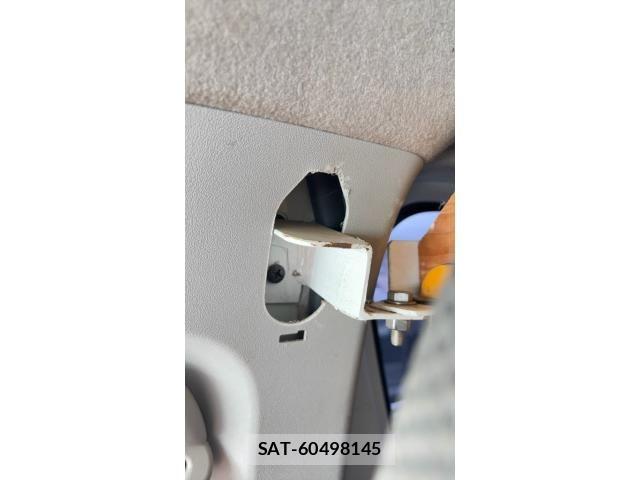 Toyota HIACE VAN 2017-08 7226227-19
