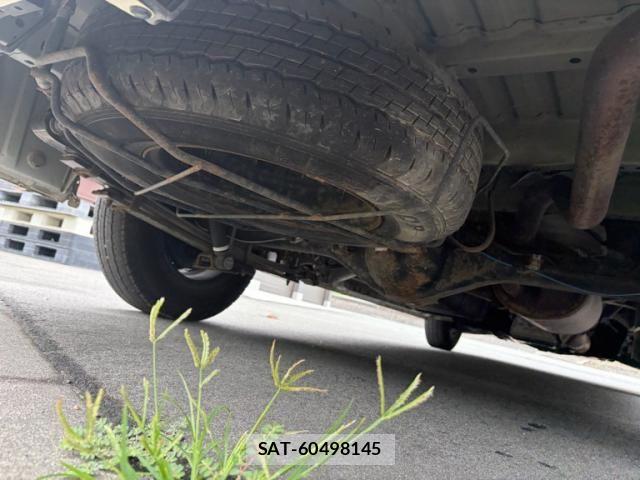 Toyota HIACE VAN 2017-08 7226227-3