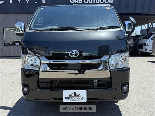 Toyota HIACE VAN 2022-08 7226257-1