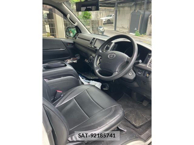 Toyota HIACE VAN 2013-10 7226210-12