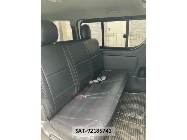 Toyota HIACE VAN 2013-10 7226210-13