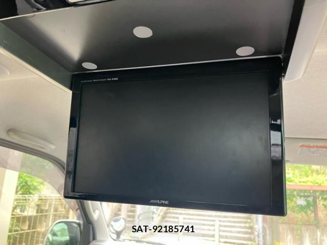 Toyota HIACE VAN 2013-10 7226210-15