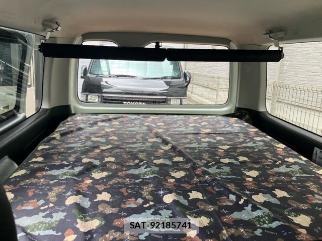 Toyota HIACE VAN 2013-10 7226210-16