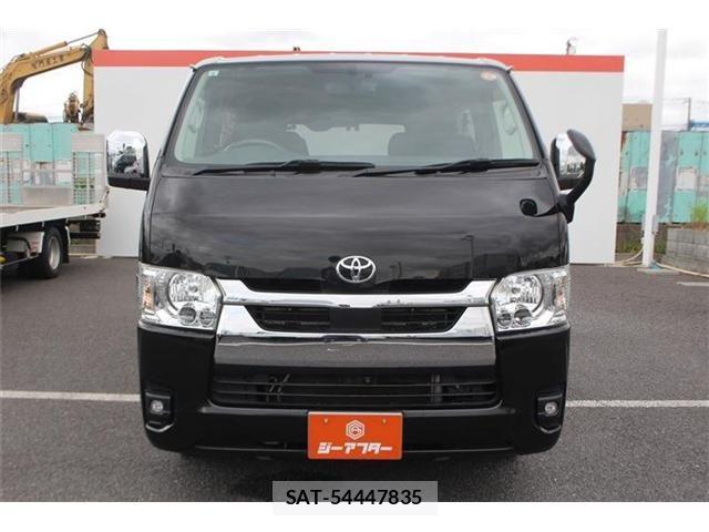 Toyota HIACE VAN 2022-09 7226261-9