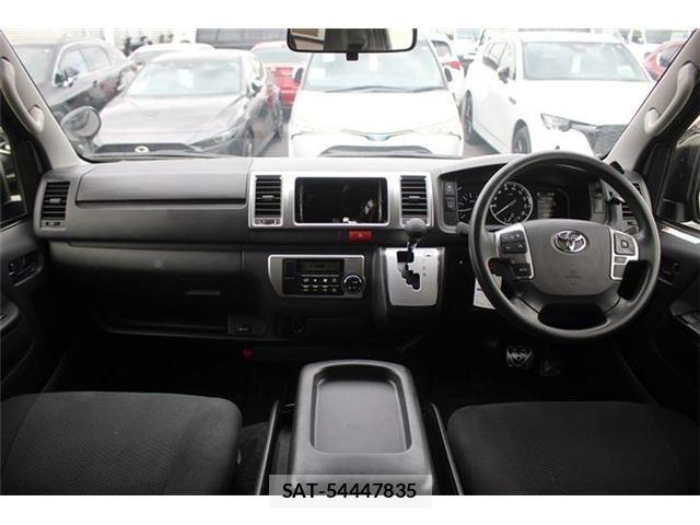 Toyota HIACE VAN 2022-09 7226261-23