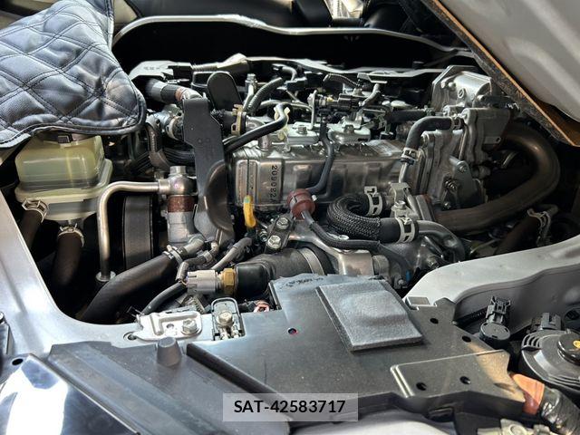 Toyota HIACE VAN 2022-05 7226253-24