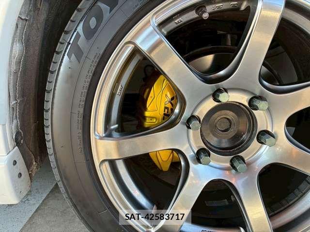 Toyota HIACE VAN 2022-05 7226253-4