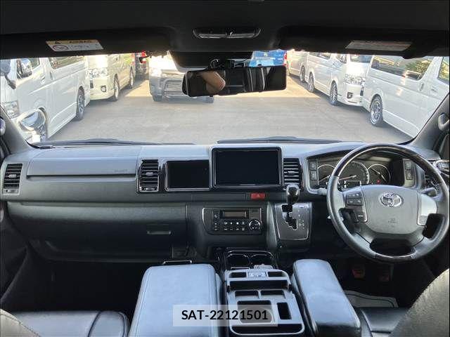 Toyota HIACE VAN 2020-01 7226231-3